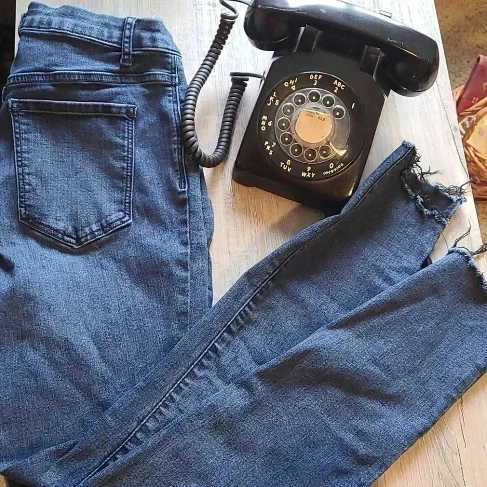 Simply Vera Skinny Jeans